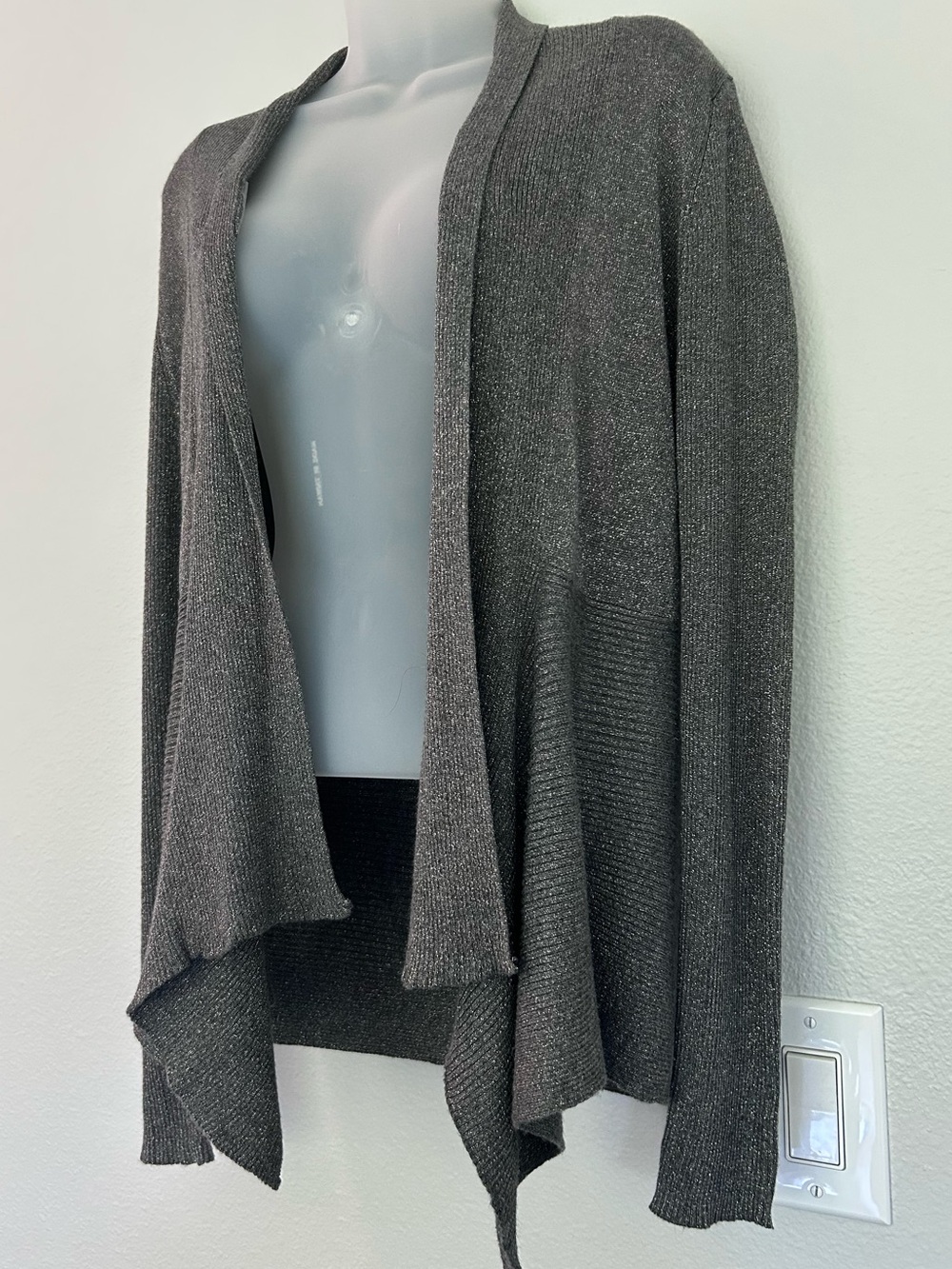 89th and Madison Shimmery Charcoal Ribbed open cardigan M